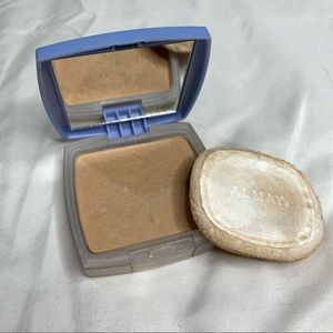 Almay - Line Smoothing Pressed Powder